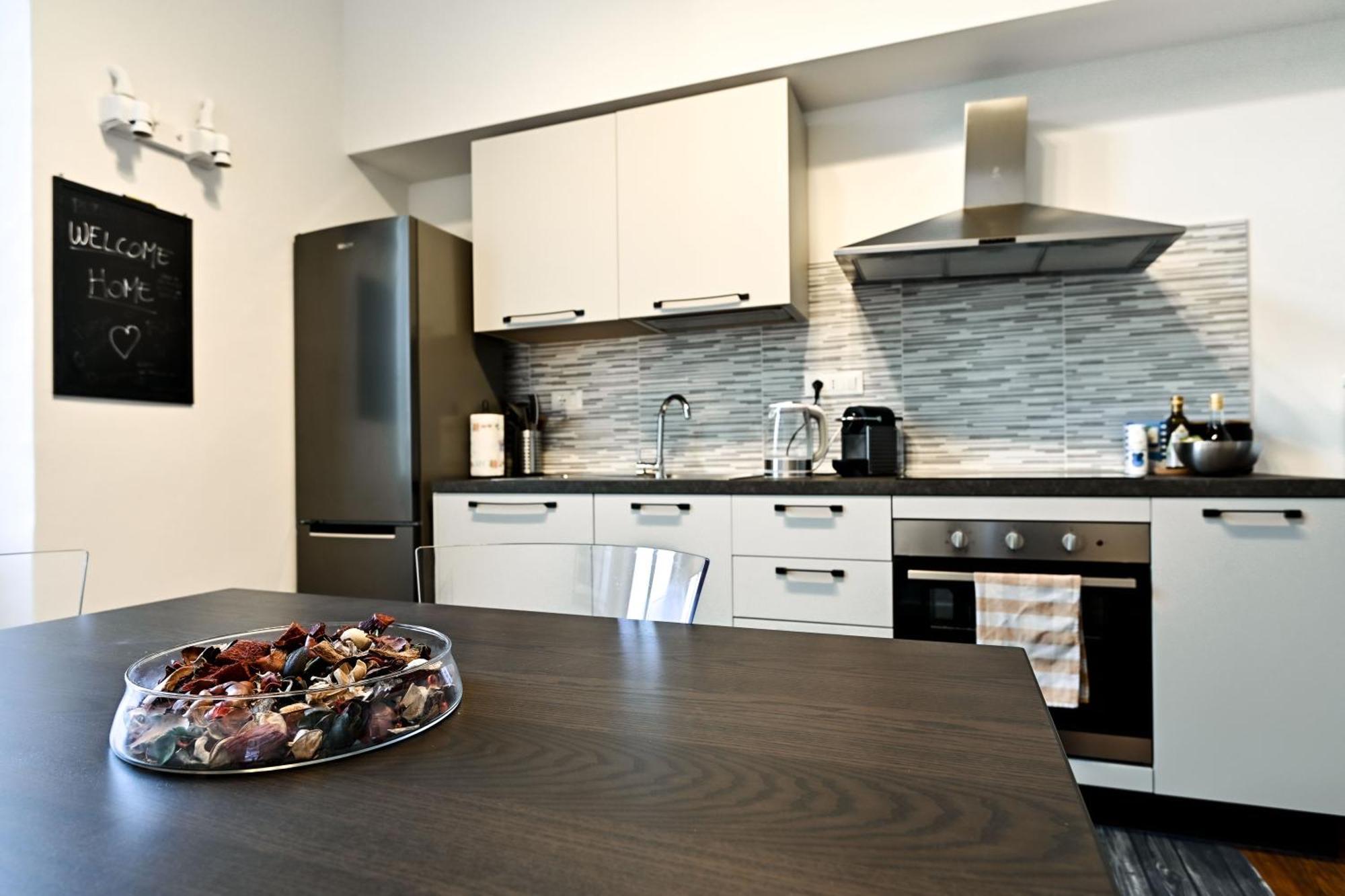 Top Living Apartments - Porta Susa Turin Extérieur photo
